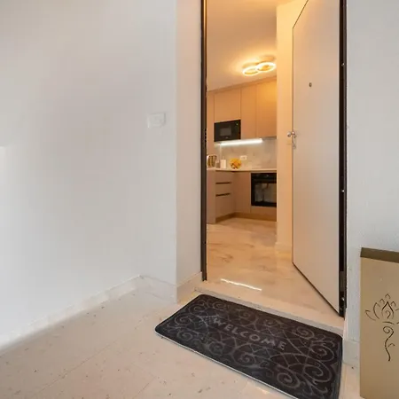 Mifi Apartment Trogir