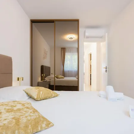 Mifi Apartment Trogir